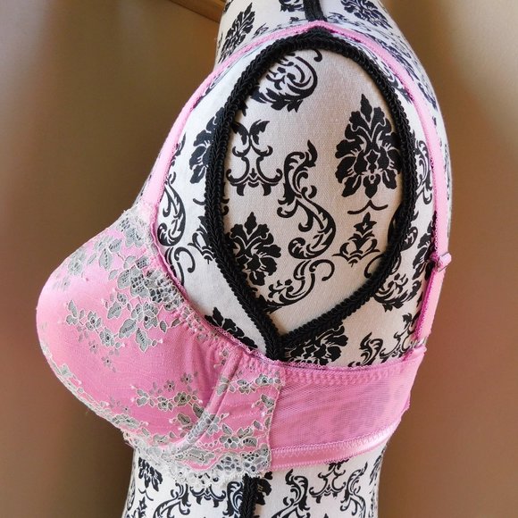 RARE! VICTORIA'S SECRET DREAM ANGEL DEMI BRA - Picture 7 of 16